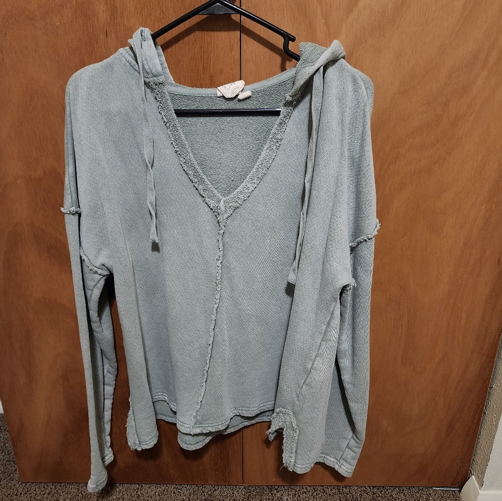 Pullover top